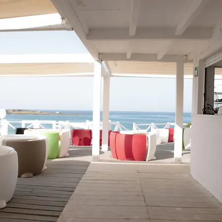 Cala Blu Hotel *