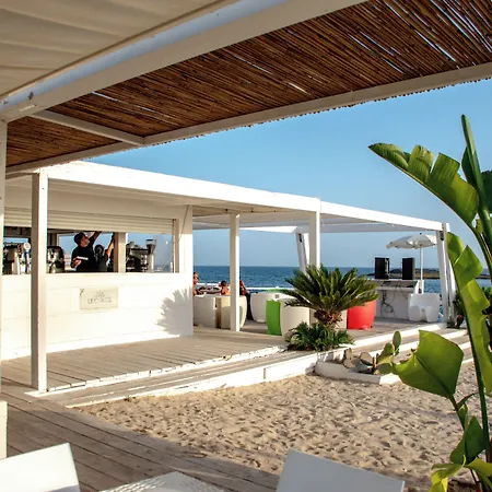 Cala Blu Hotel *