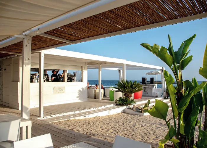 Cala Blu Hotel *